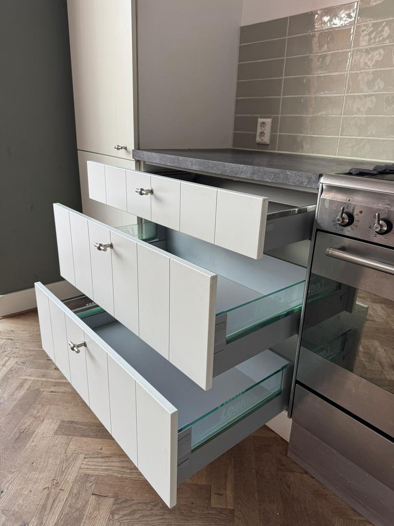 Nette Landelijke Hoekkeuken + Apparatuur + GEDEMONTEERD, Huis en Inrichting, Keuken | Complete keukens, Ophalen of Verzenden, Overige kleuren
