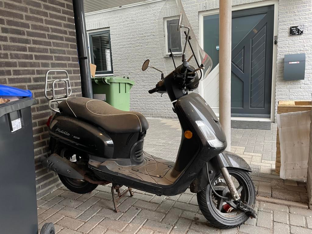 Sym Fiddle scooter, Ophalen, Gebruikt, Benzine, Fiddle