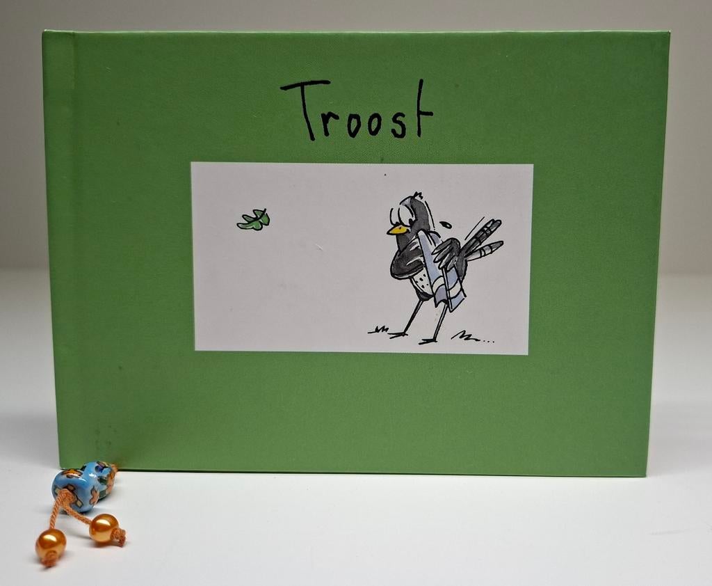 Troost., Ophalen of Verzenden, Zo goed als nieuw