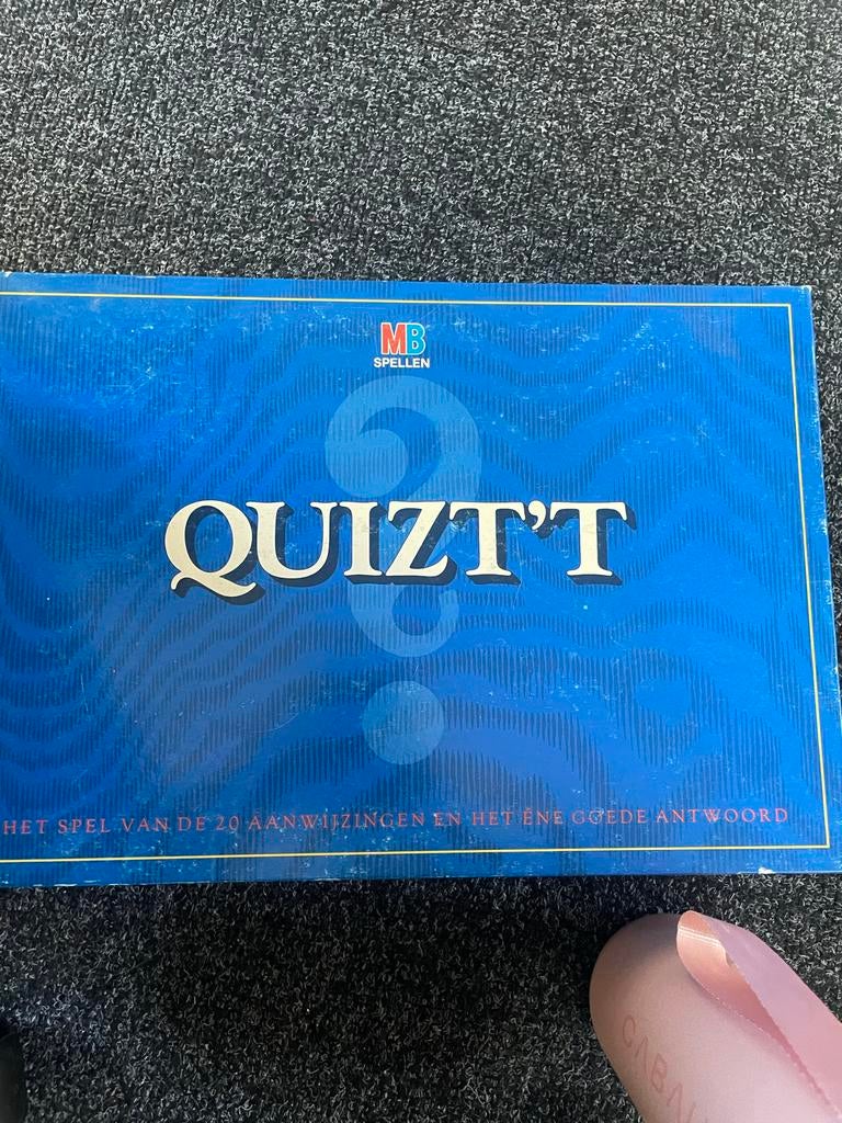 Quizt'T - MB Spellen 1989, Ophalen of Verzenden, Gebruikt