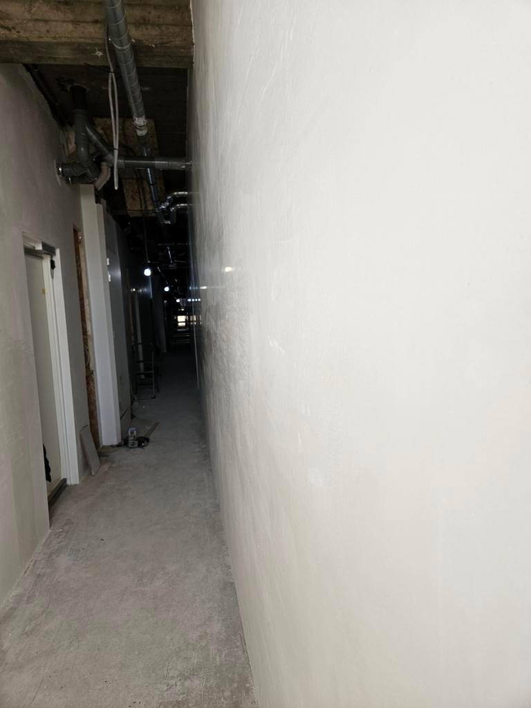 Stukadoor en.schilders spoed bel direct 0686345690