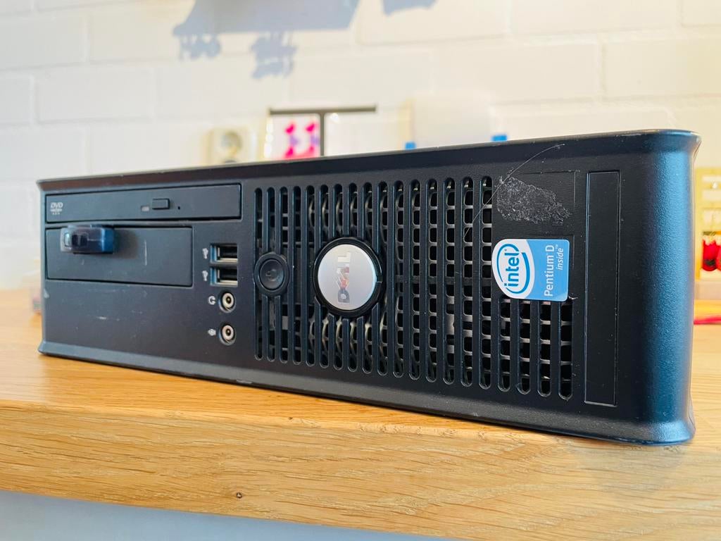 Dell desktop - Optiplex 745, Computers en Software, Desktop Pc's, Ophalen, HDD, Zo goed als nieuw, Met videokaart