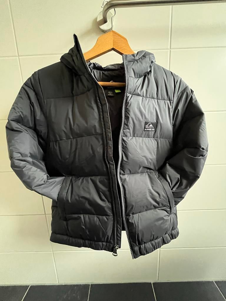 Quicksilver Jas - Maat 8 - Nieuwstaat, Ophalen of Verzenden, Nieuw