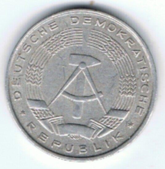 23-600 DDR 10 pfennig 1968, Ophalen of Verzenden, Duitsland, Losse munt