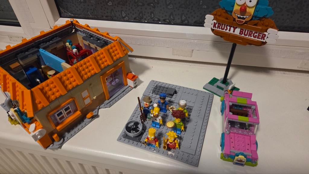 LEGO® Icons The Simpsons™: Krusty Burger - 10352, Ophalen of Verzenden, Zo goed als nieuw, Complete set, Lego