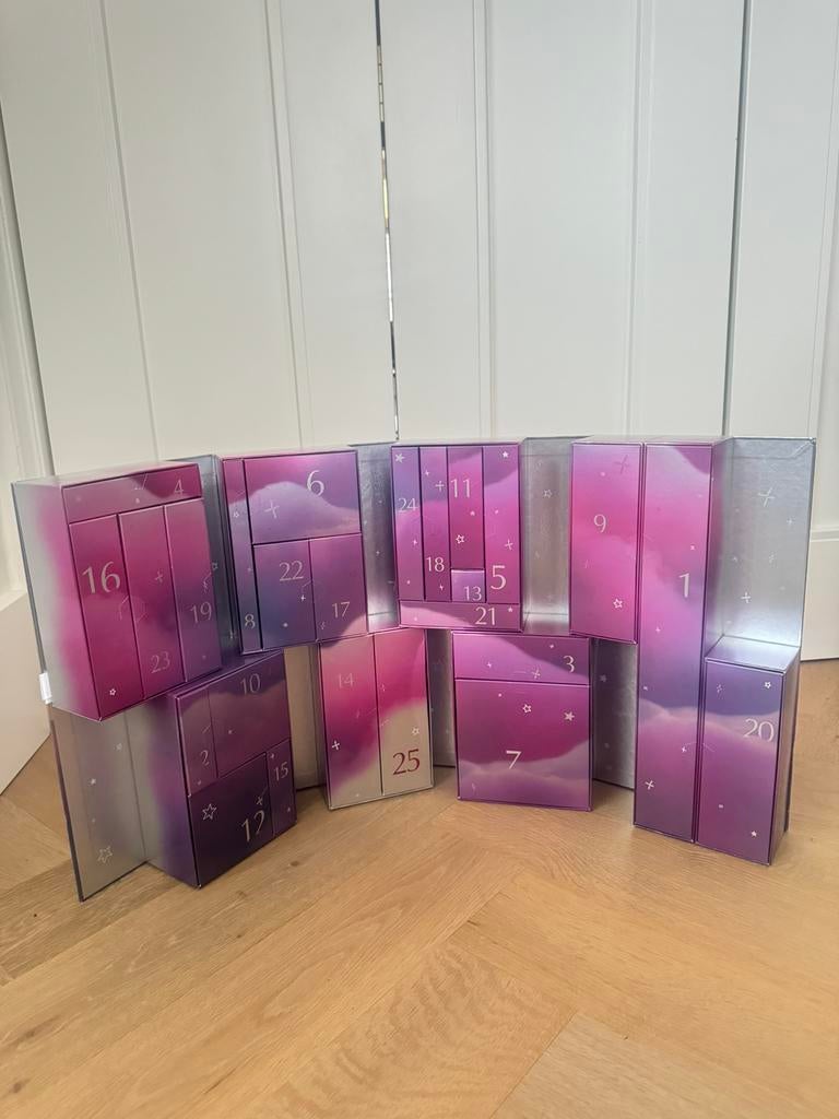 De Bijenkorf Adventkalender 2025–LEEG–luxe giftbox opbergbox, Ophalen of Verzenden, Nieuw