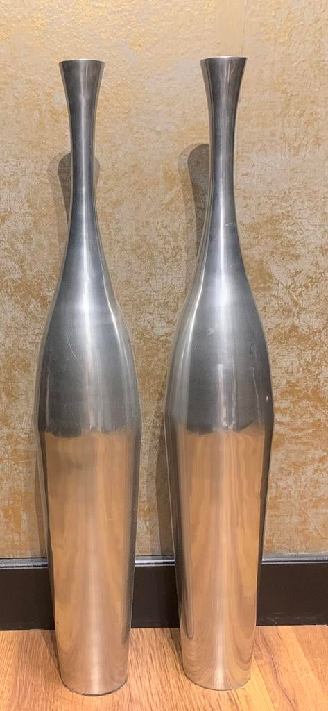 Vazen XXL aluminium BOB bijzondere binnenhuisaccesoires, Ophalen, Overige materialen, Overige kleuren, Zo goed als nieuw