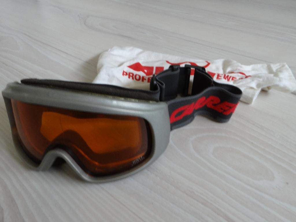 Carrera skibril, Gebruikt, Overige typen, Minder dan 100 cm, Ophalen