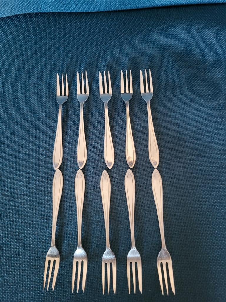 10 Keltum P2 Dessertvorkjes Verzilverd - 12.2 cm, Ophalen of Verzenden