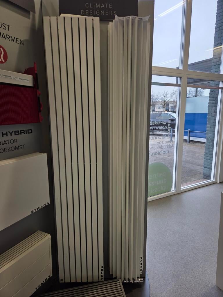 Designradiator Jaga Iguana circo, Hoog rendement (Hr), Radiator, Minder dan 60 cm, Ophalen of Verzenden