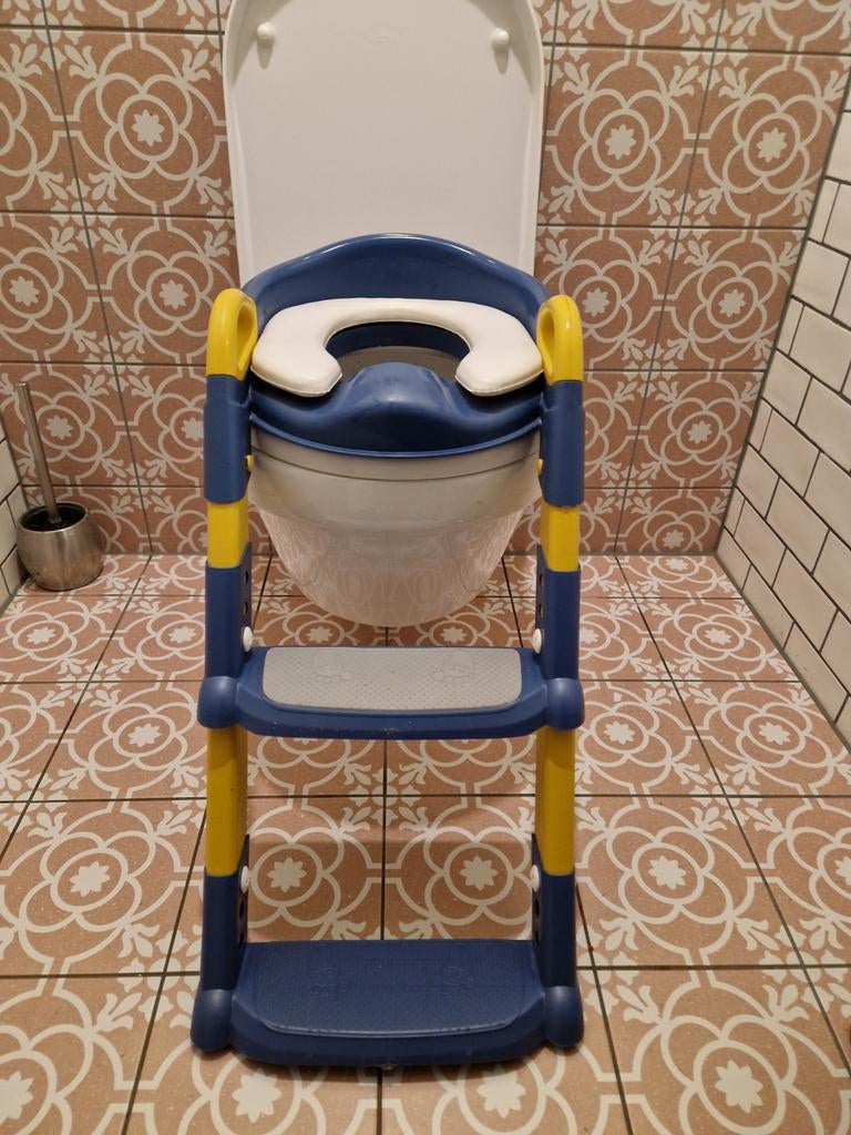 Wc trainer/ wc bril verkleiner, Ophalen, Zo goed als nieuw
