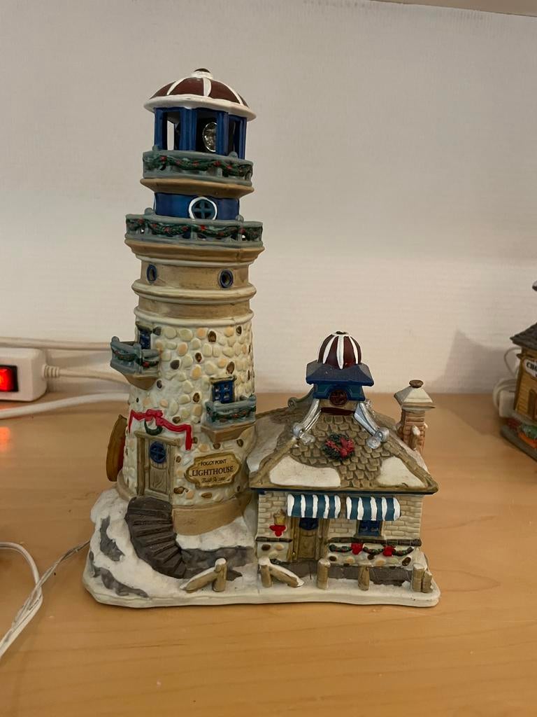2001 Lemans foggy point lighthouse, Diversen, Kerst, Ophalen of Verzenden, Zo goed als nieuw