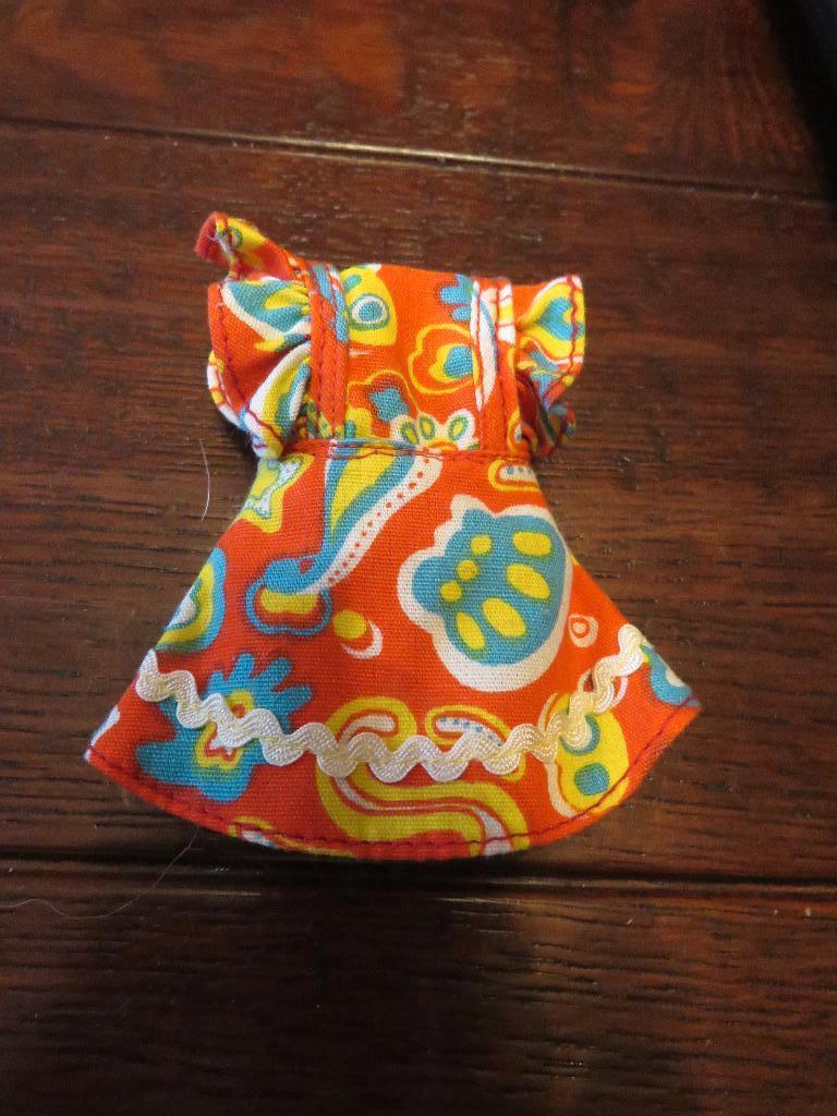 vintage barbie daisy mary quant jurkje, Verzamelen, Poppen, Ophalen of Verzenden, Gebruikt, Kleertjes