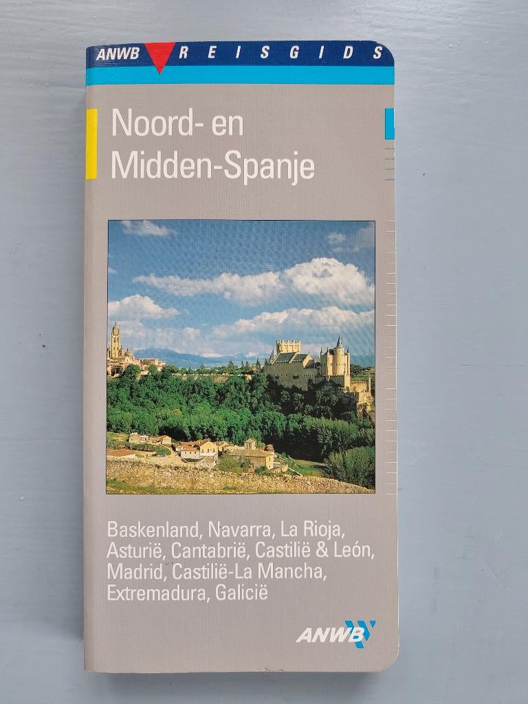 ANWB Reisgids Noord- en Midden-Spanje - Hans Hoogendoorn, Europa, Ophalen of Verzenden, Zo goed als nieuw, Reisgids of -boek