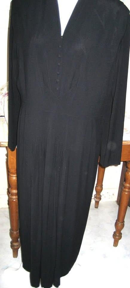 Vintage oude zwarte Oma-jurk voor carnaval, Kleding | Dames, Ophalen, Carnaval, Maat 42/44 (L), Kleding