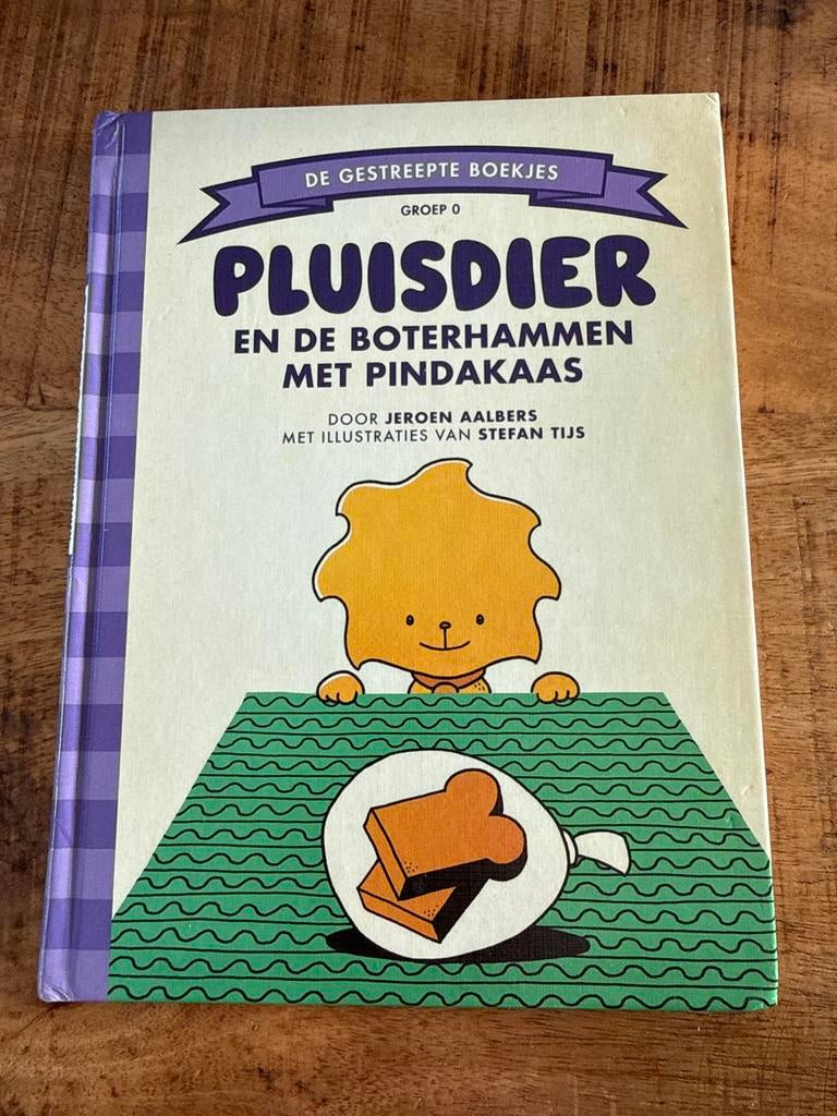 Borre leesboek groep 0: Pluisdier en de boterhammen met pind, Ophalen of Verzenden, Zo goed als nieuw, Fictie algemeen