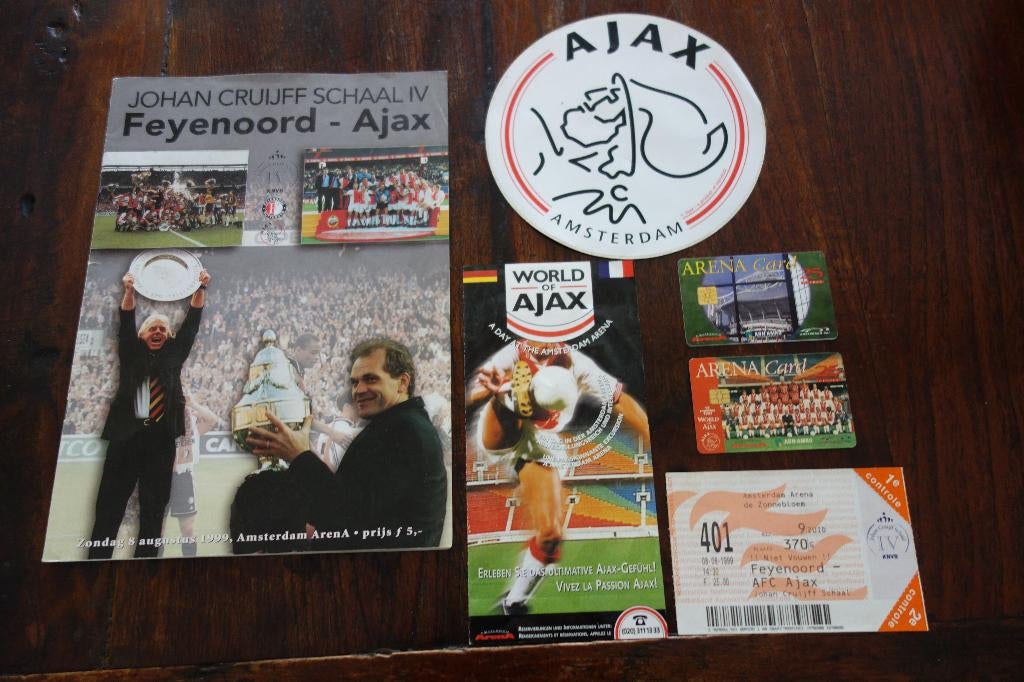 Voetbal Ajax Johan Cruijf pakket, Verzamelen, Sportartikelen en Voetbal, Zo goed als nieuw, Overige typen, Ajax, Ophalen of Verzenden