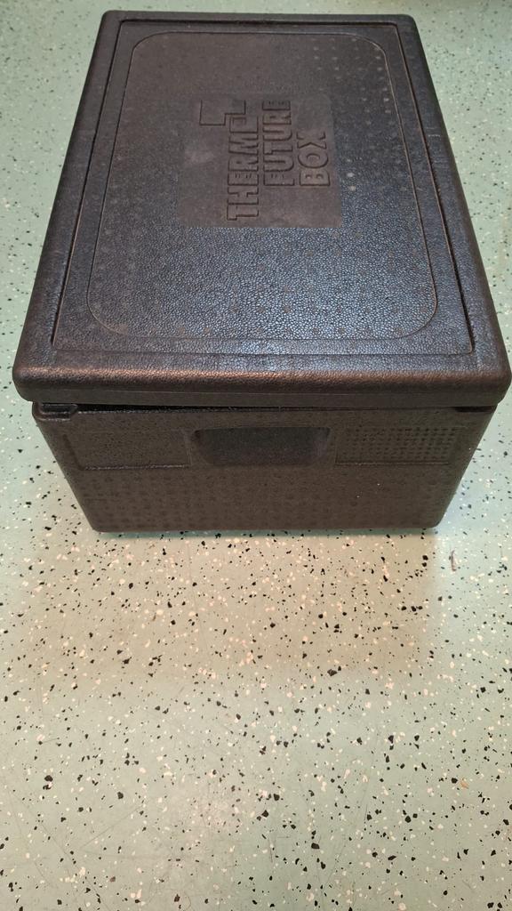 Catering thero boxen, Ophalen, Zo goed als nieuw, Doos, Minder dan 35 cm