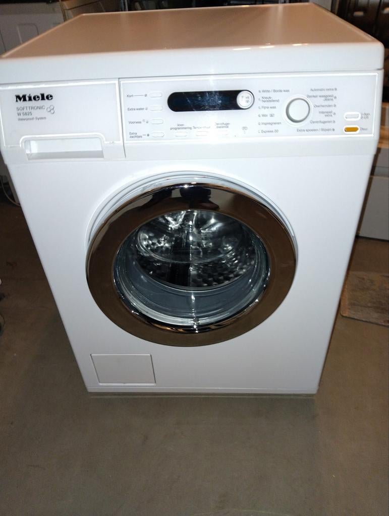 Miele W5825 wasmachine 7 kg, 6 tot 8 kg, Gebruikt, Ophalen of Verzenden, 1600 toeren of meer