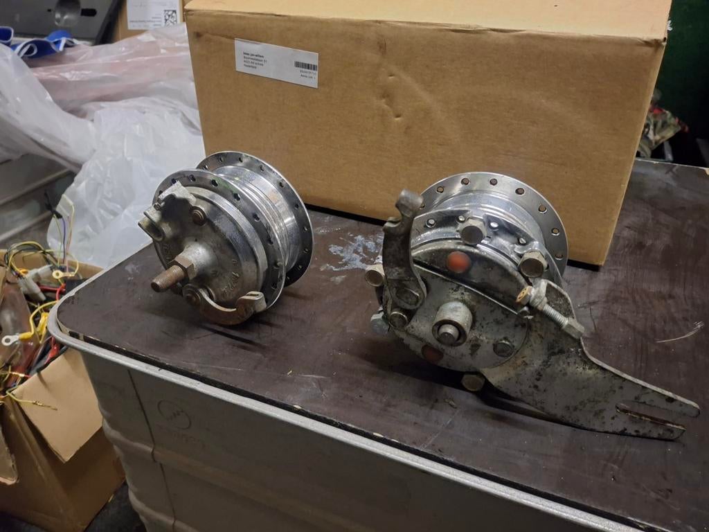 Setje Puch sterwiel naven met remtrommels, Ophalen of Verzenden, Gebruikt, Overige typen