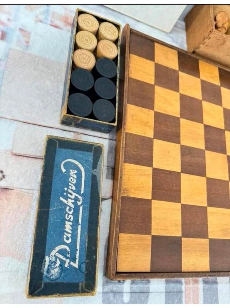 Antiek 1900 Frans handgesneden hout schaak dam schaakbord, Ophalen of Verzenden