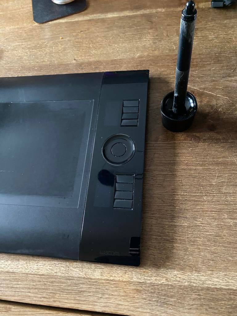 Wacom Intuos 4 tekentablet - Doe een leuk bod!, Computers en Software, Tekentablets, Ophalen, Gebruikt, Draadloos