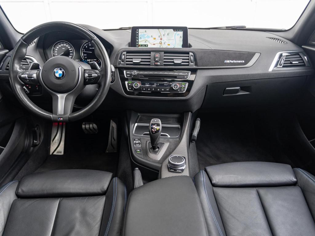 BMW 1 Serie M140i | High Executive | Akrapovič | Harman-Kar, Gebruikt, Euro 6, Met garantie (alle), 340 pk