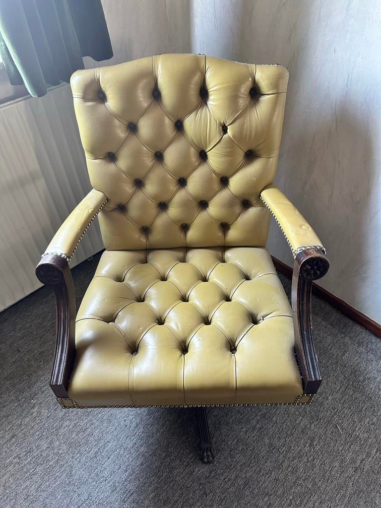Vintage Chesterfield Bureaustoel - Draaibaar Leer, Ophalen