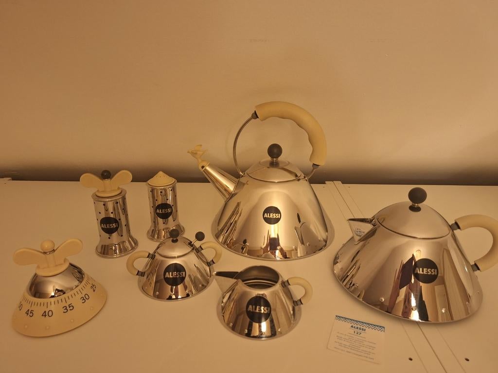 Vintage Alessi michael graves complete set met fluitketel, Huis en Inrichting, Keuken | Keukenbenodigdheden, Ophalen of Verzenden