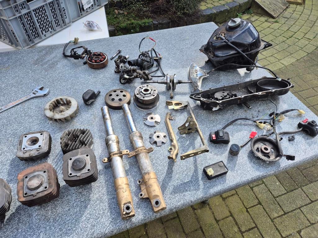 Honda x8rs onderdelen, Ophalen