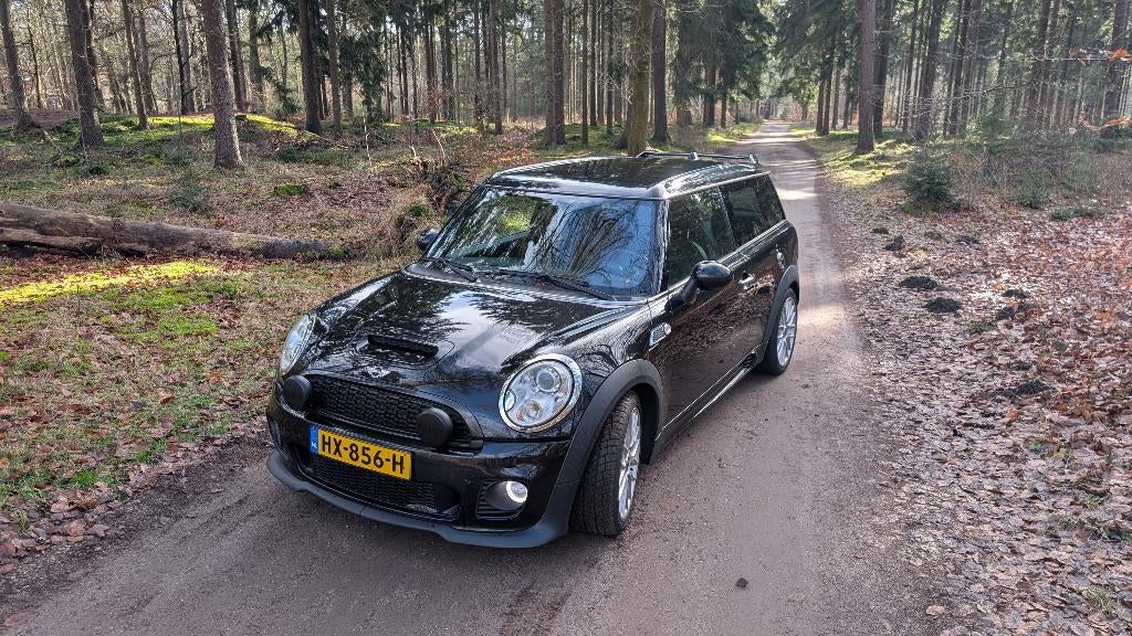 Mini Clubman 1.6 John Cooper Works 2011 Zwart, Auto's, Voorwielaandrijving, 4 cilinders, 4 stoelen, Zwart