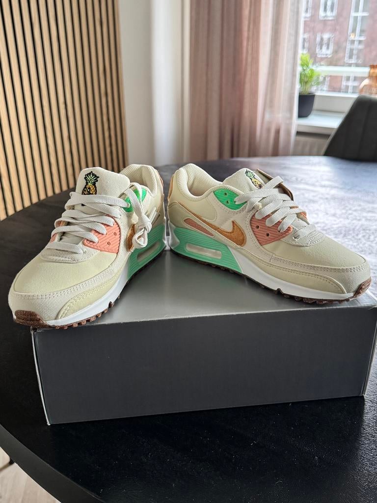 Nike Wmns Air Max 90 'Happy Pineapple', Ophalen of Verzenden, Nieuw, Sneakers of Gympen