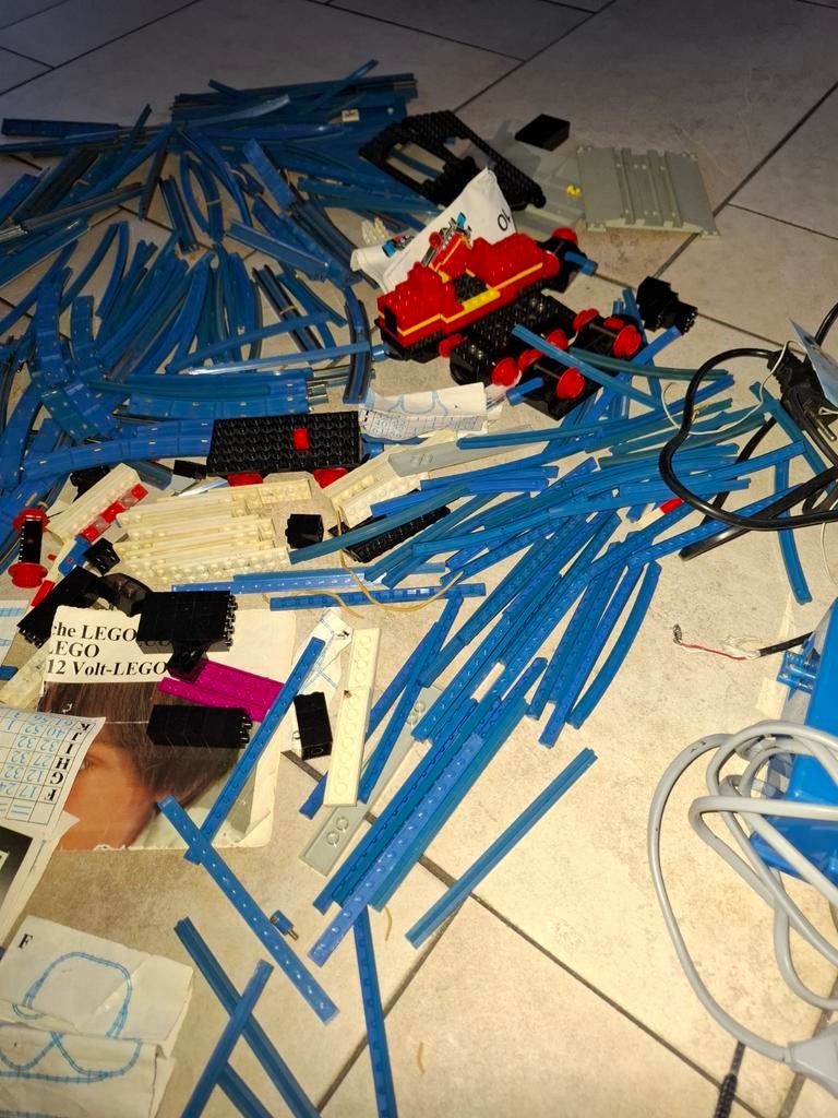 Oude LEGO Trein Set: 2 Motoren, 3 Wagons & Rails, Ophalen, Gebruikt, Complete set, Lego