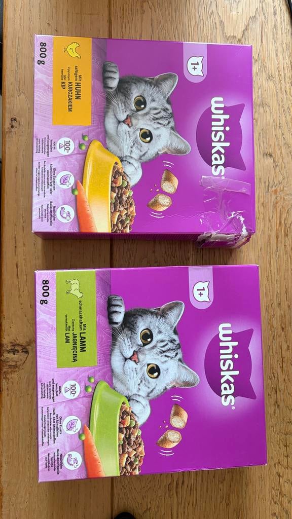 5 dozen Whiskas kattenbrokjes, Ophalen, Kat