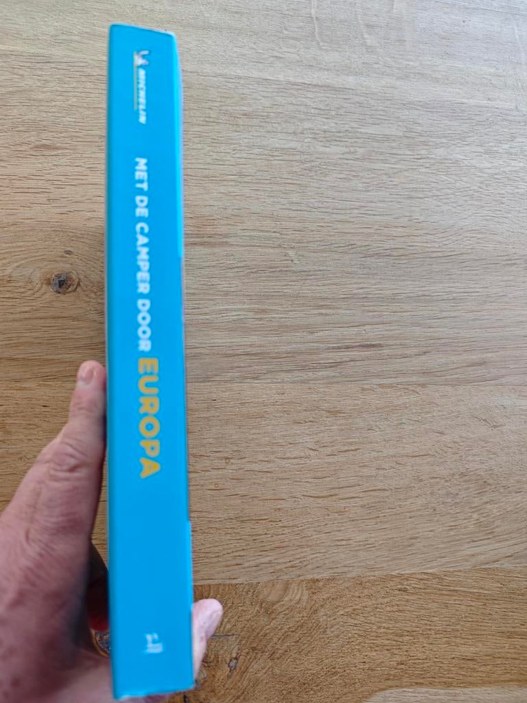 Met de camper door Europa - Michelin reisgids, Boeken, Reisgidsen, Ophalen of Verzenden