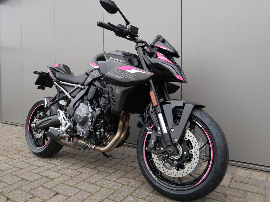 Suzuki GSX-8S + Street Xtreme Pakket - foto 2