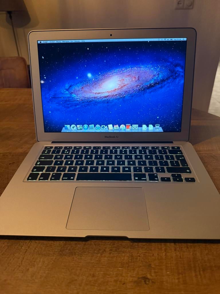Macbook Air A1369, 13 inch, Minder dan 2 Ghz, Ophalen of Verzenden, Zo goed als nieuw