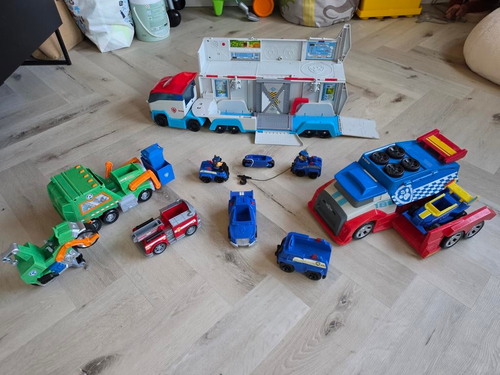 Paw Patrol speelgoedvoertuigen, Kinderen en Baby's, Speelgoed | Speelgoedvoertuigen, Ophalen, Gebruikt