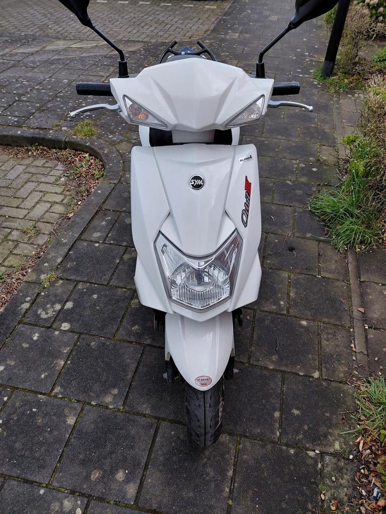 Sym orbit lll, Fietsen en Brommers, Ophalen, Zo goed als nieuw, Benzine, Overige modellen