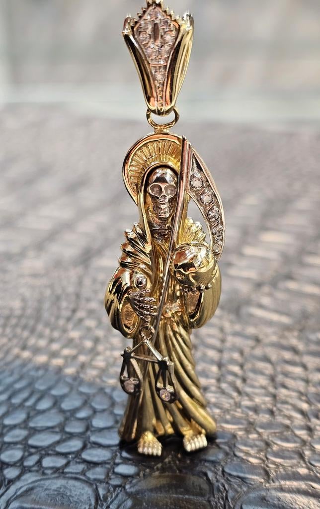 Prachtige Santa Muerte 14karaat goud massiefe hanger
