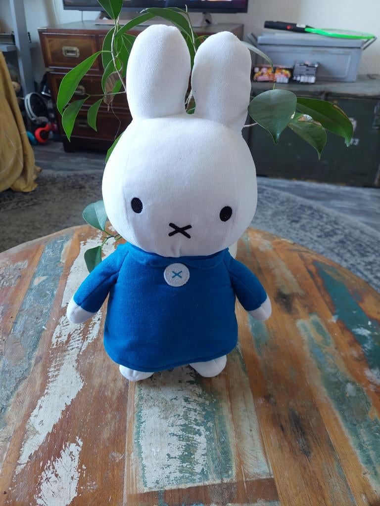 Nijntje knuffel met blauw jurkje, Ophalen of Verzenden, Nieuw