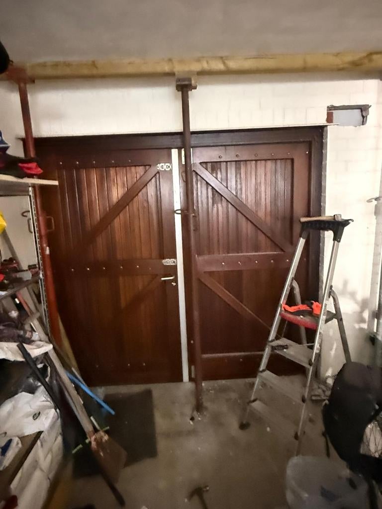 Robuuste hardhouten openslaande garagedeuren, Gebruikt, Garagedeur, Ophalen of Verzenden, Hout