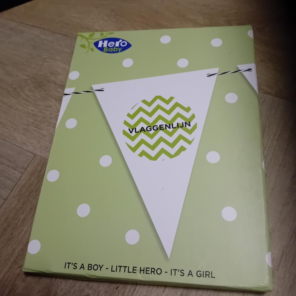 Hero Baby vlaggenlijn, Kinderen en Baby's, Kraamcadeaus en Geboorteborden, Ophalen of Verzenden