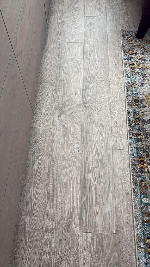 Laminaat V-groef 25m2, Ophalen, Zo goed als nieuw, 10 m² of meer, Laminaat