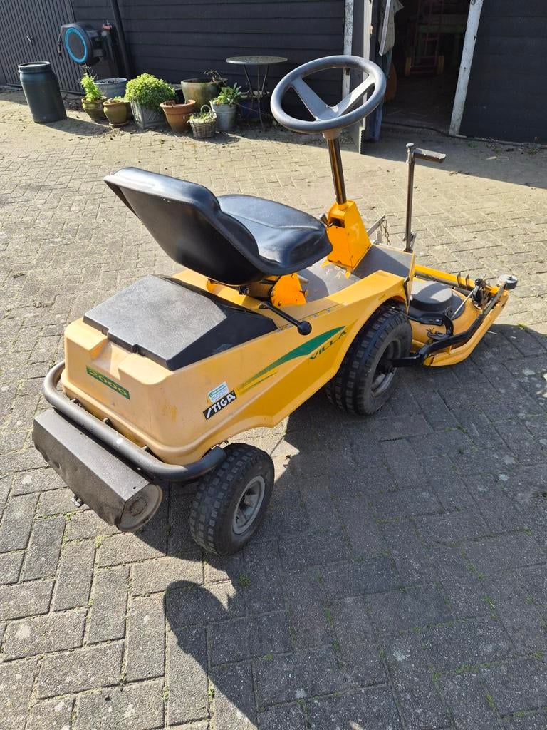 Stiga Villa frontmaaier, Ophalen, Gebruikt, 50 cm of meer