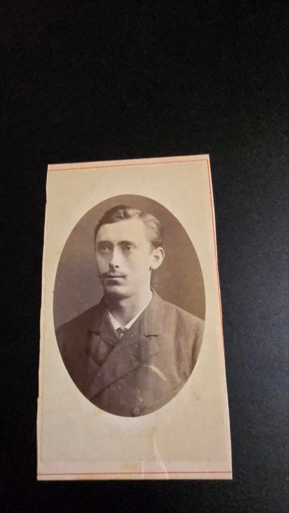 Antieke foto man, Fr. Jul. von Kolkow, Groningen, Ophalen of Verzenden, Voor 1940, Gebruikt