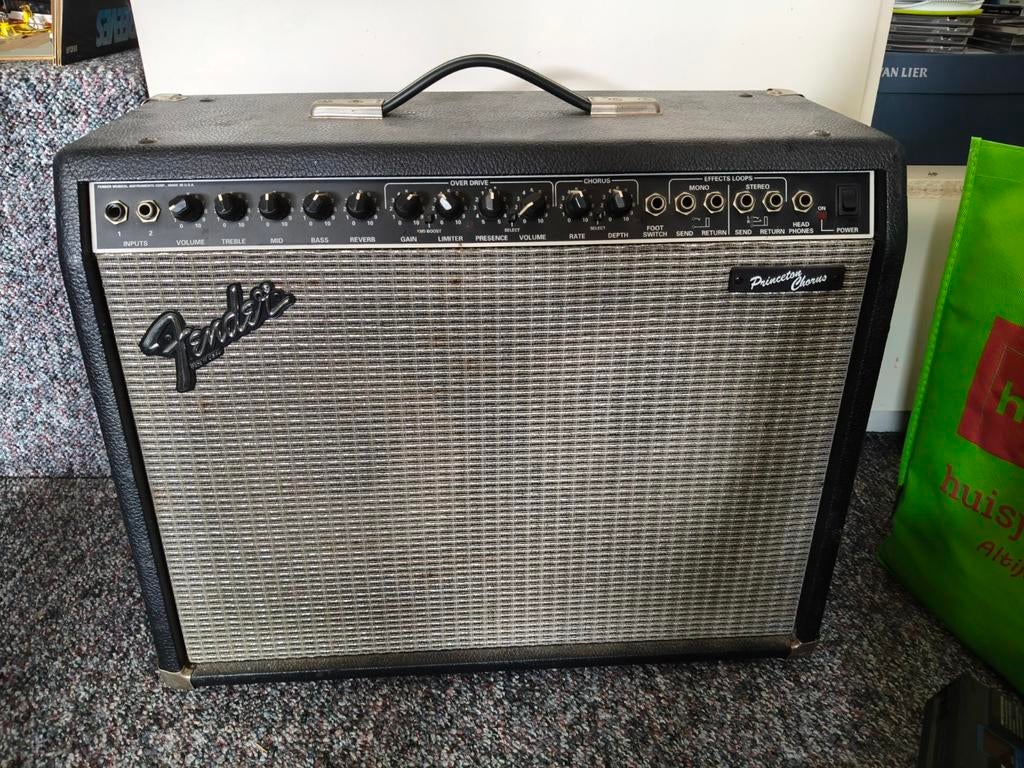 Fender Princeton Chorus USA versterker incl pedaal 125w, Ophalen, Gebruikt, 100 watt of meer