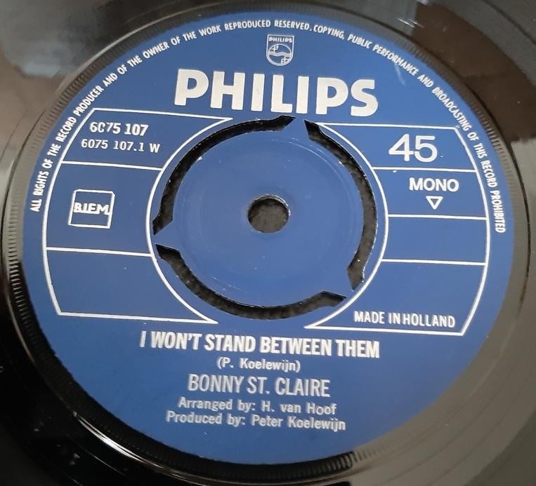 Bonnie St. Claire – I Won't Stand Between Them, Gebruikt, Verzenden, 7 inch, Single