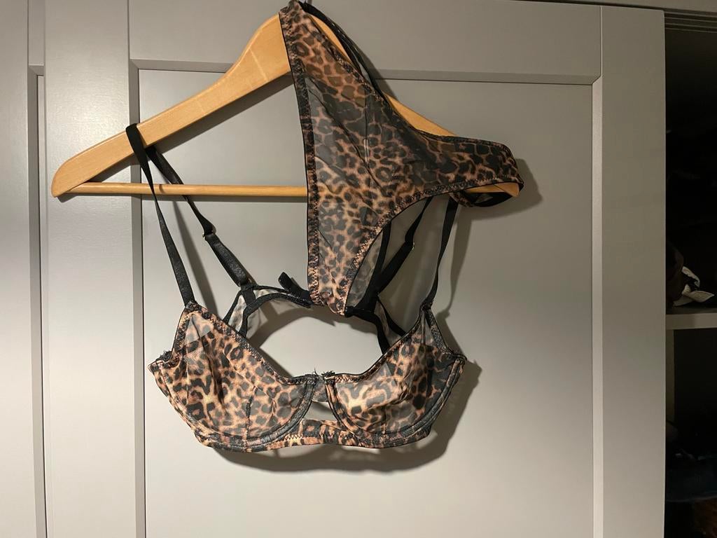 Panterprint lingerie setje maat S van Shein, Ophalen of Verzenden, Overige kleuren, Setje