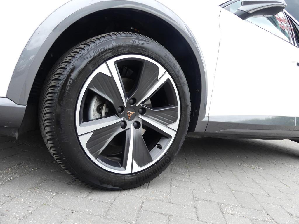 CUPRA Formentor 1.5 TSI *t/m 10de bouwjaar garantie!, Voorwielaandrijving, 4 cilinders, Wit, Handgeschakeld